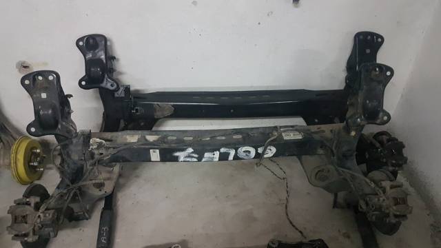 VOLKSWAGEN - GOLF 7 YEDEK PARCALARI MEVCUT